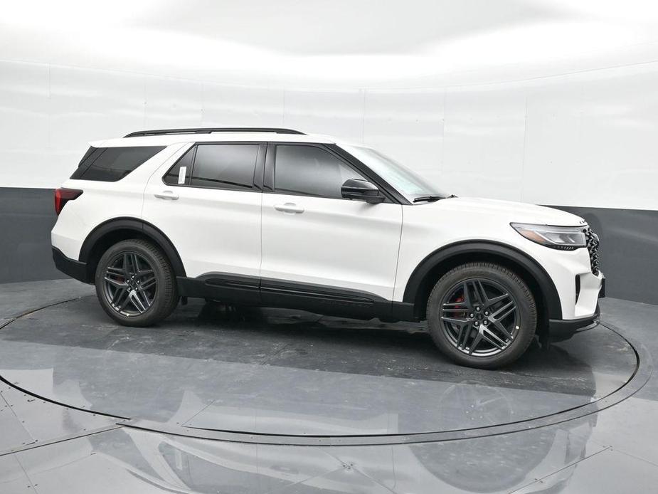 new 2025 Ford Explorer car, priced at $52,506