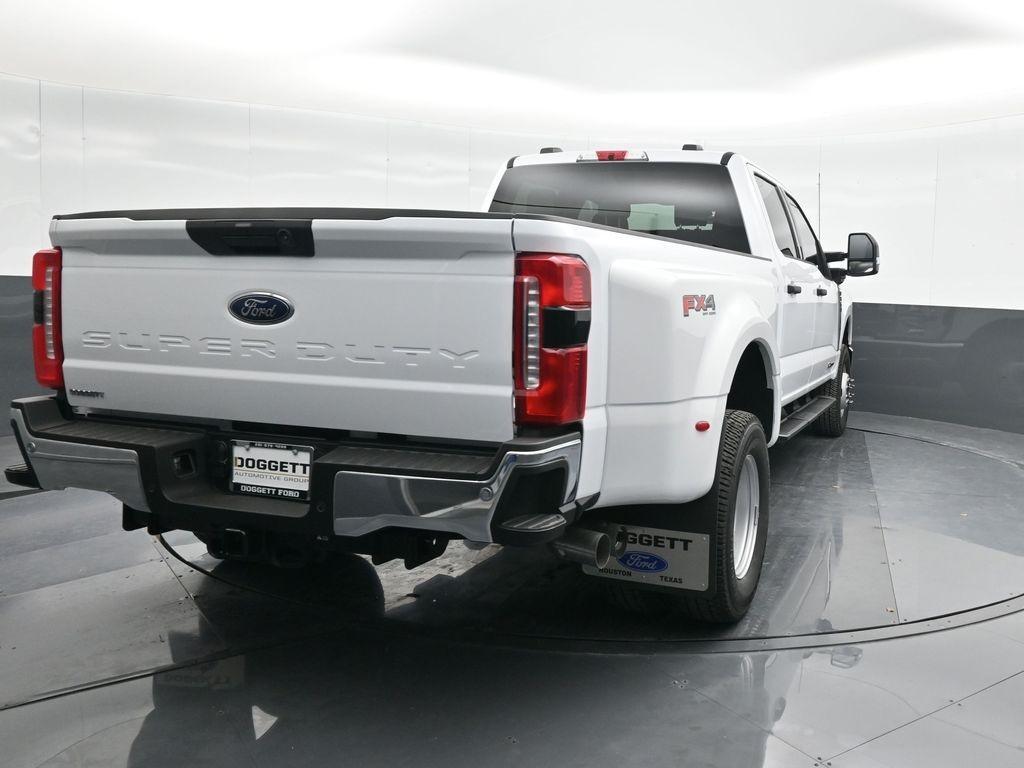 new 2025 Ford F-350 car, priced at $74,825