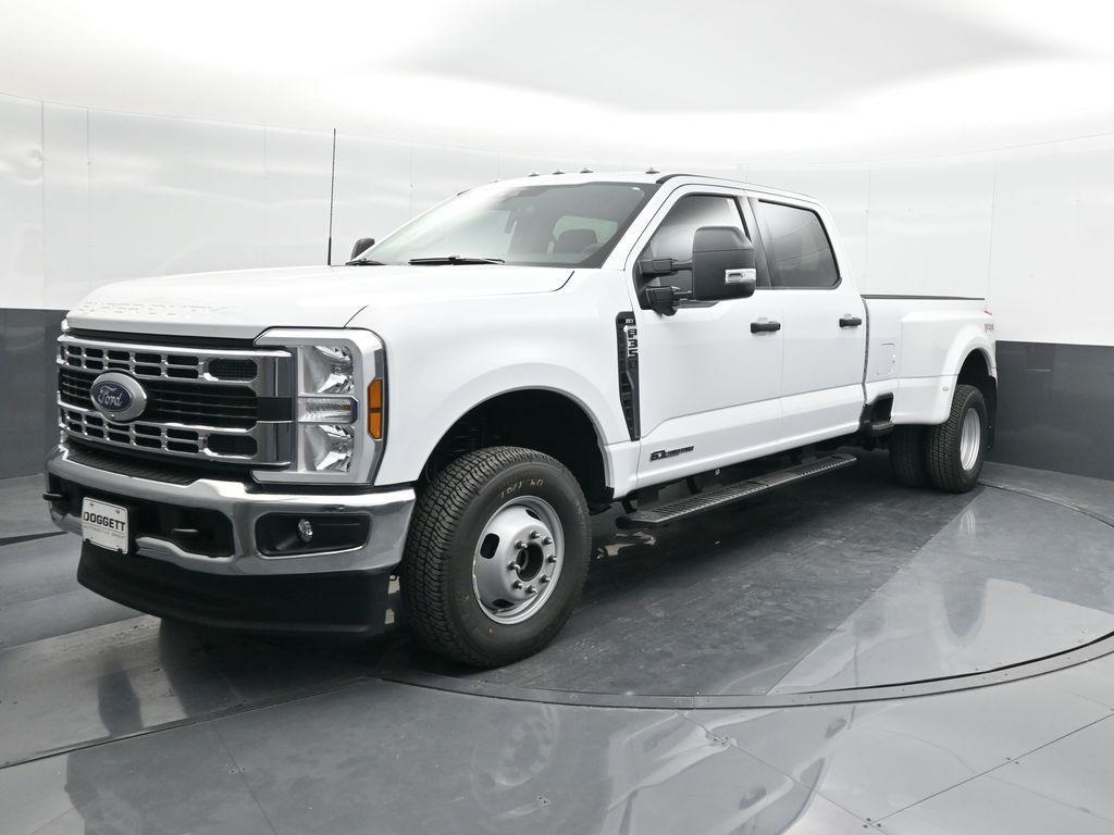 new 2025 Ford F-350 car, priced at $74,825