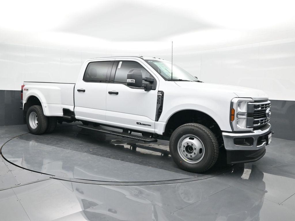 new 2025 Ford F-350 car, priced at $74,825