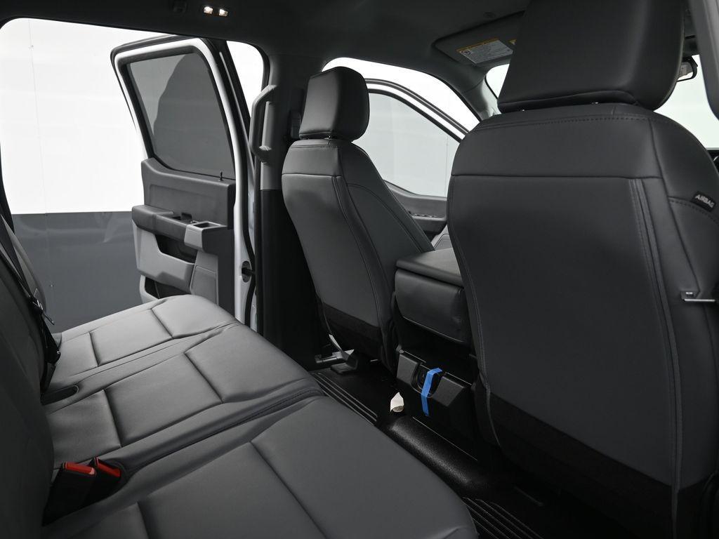 new 2025 Ford F-250 car, priced at $59,374