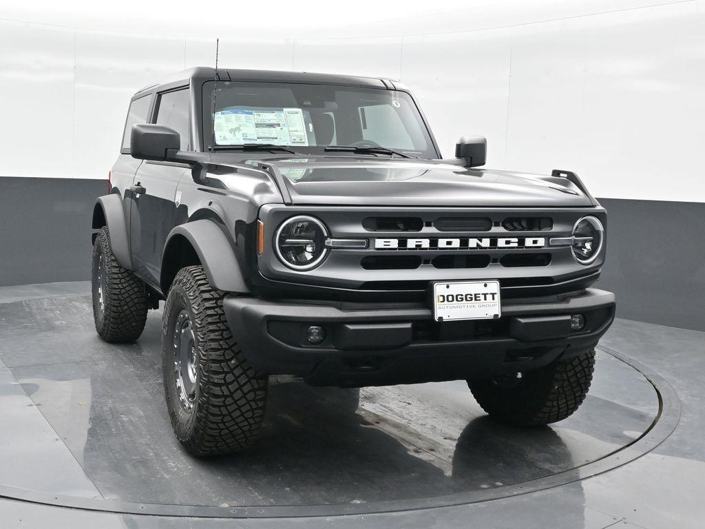 new 2024 Ford Bronco car, priced at $45,005