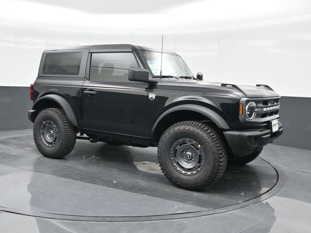 new 2024 Ford Bronco car, priced at $45,005