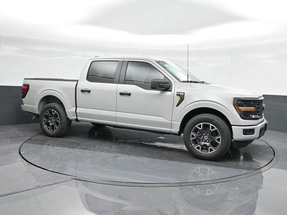 new 2024 Ford F-150 car, priced at $38,020