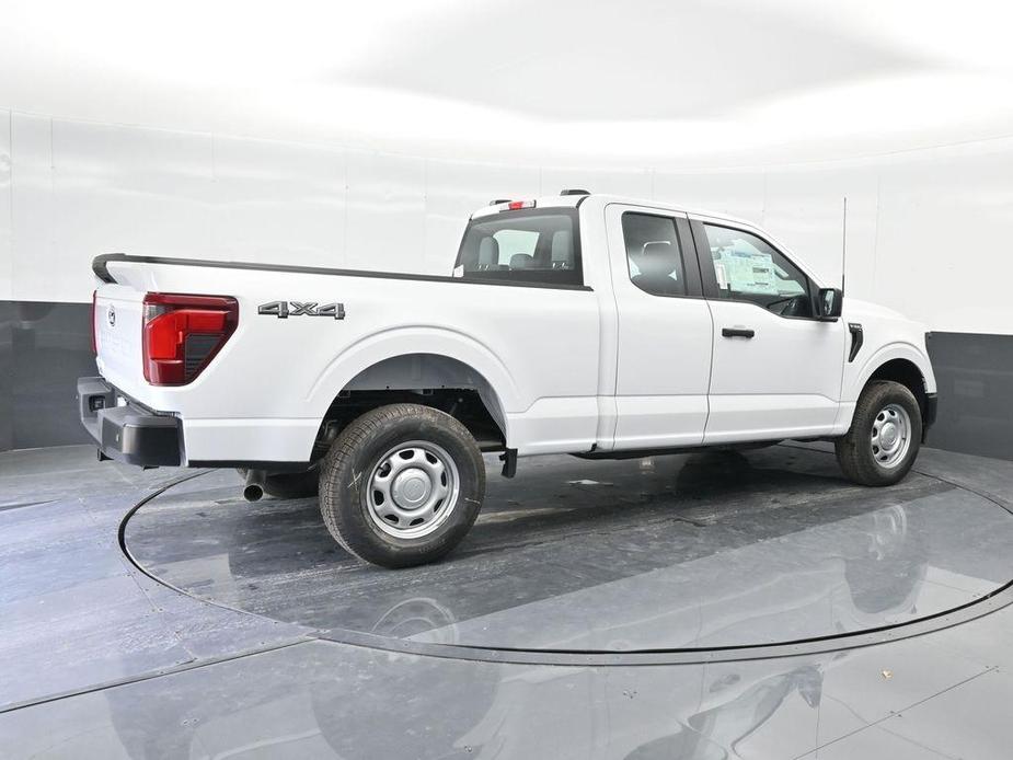 new 2024 Ford F-150 car, priced at $39,010