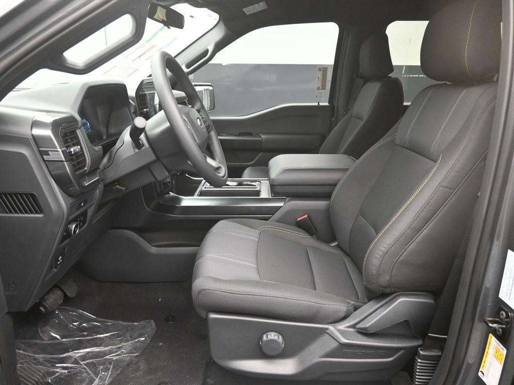 new 2025 Ford F-150 car, priced at $52,038