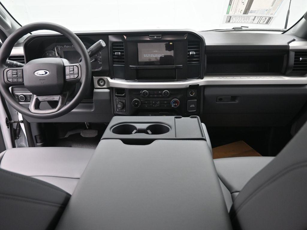 new 2025 Ford F-250 car, priced at $59,874