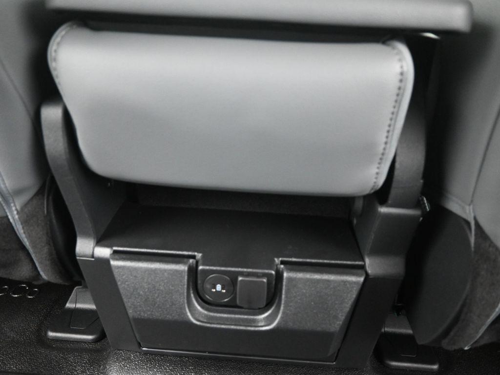 new 2025 Ford F-250 car, priced at $59,874