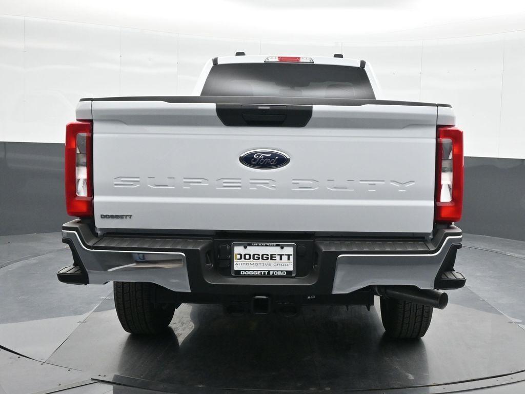 new 2025 Ford F-250 car, priced at $49,054