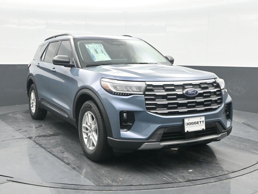 new 2025 Ford Explorer car, priced at $40,090