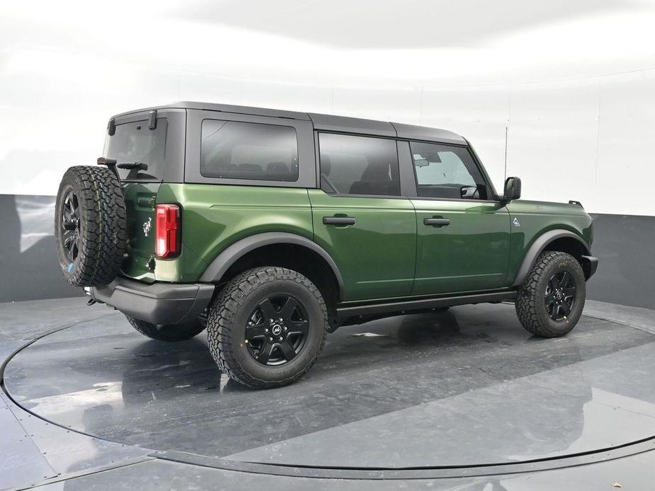 new 2024 Ford Bronco car, priced at $44,537