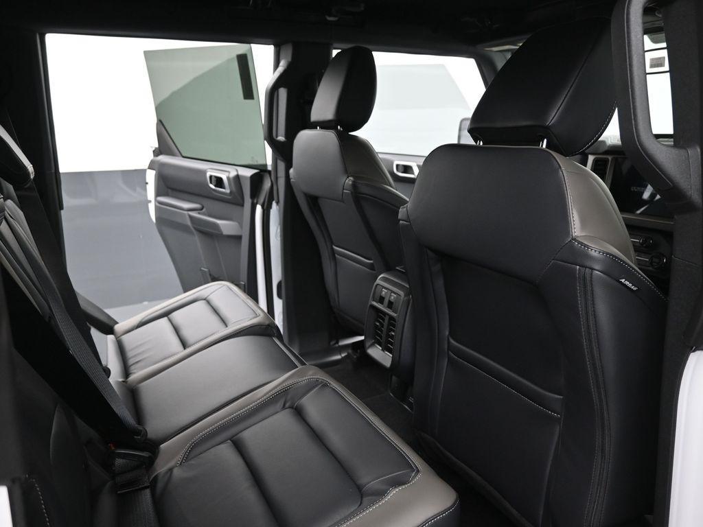 new 2025 Ford Bronco car, priced at $48,043
