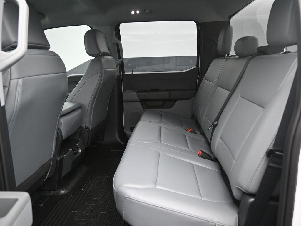 new 2025 Ford F-250 car, priced at $60,374