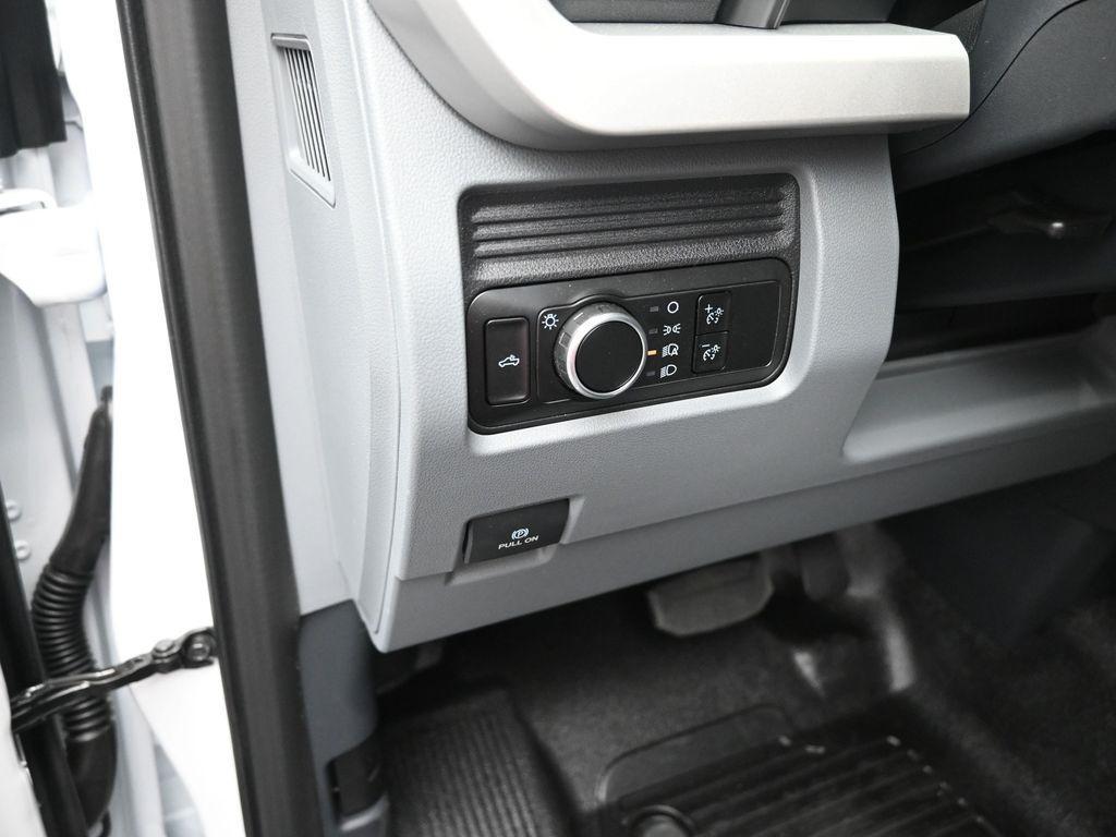 new 2025 Ford F-250 car, priced at $65,565