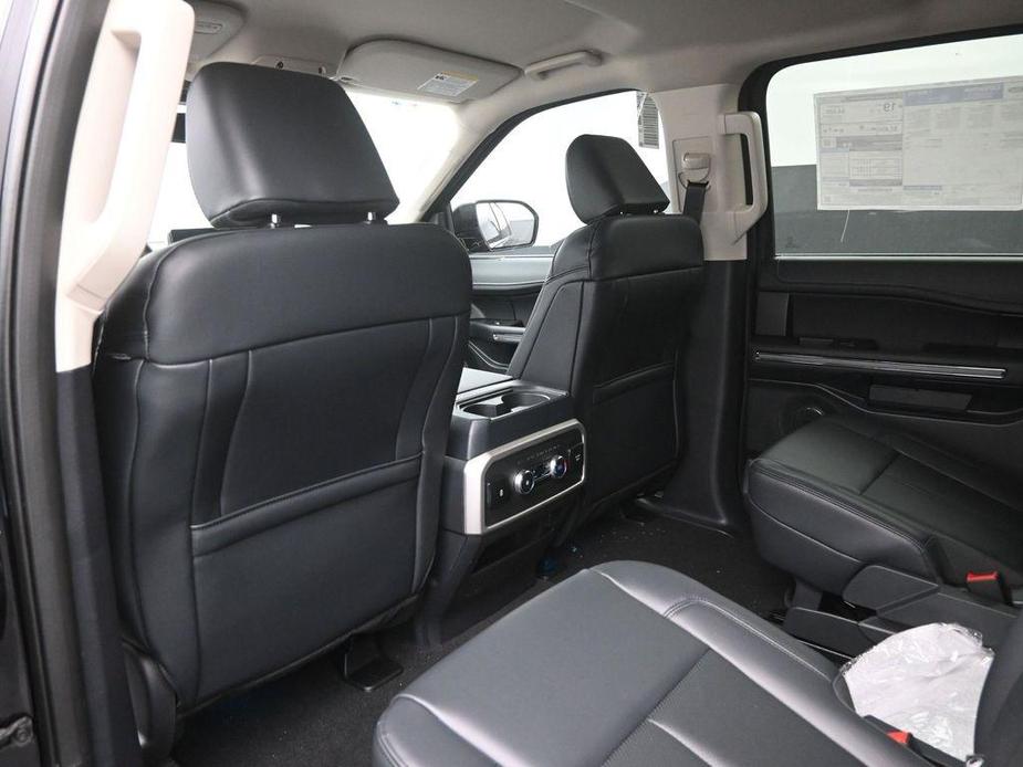 new 2024 Ford Expedition car, priced at $59,173