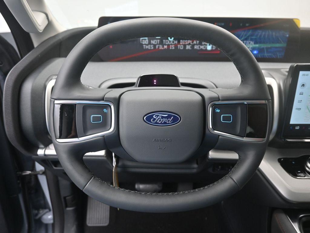 new 2025 Ford Expedition car, priced at $64,078