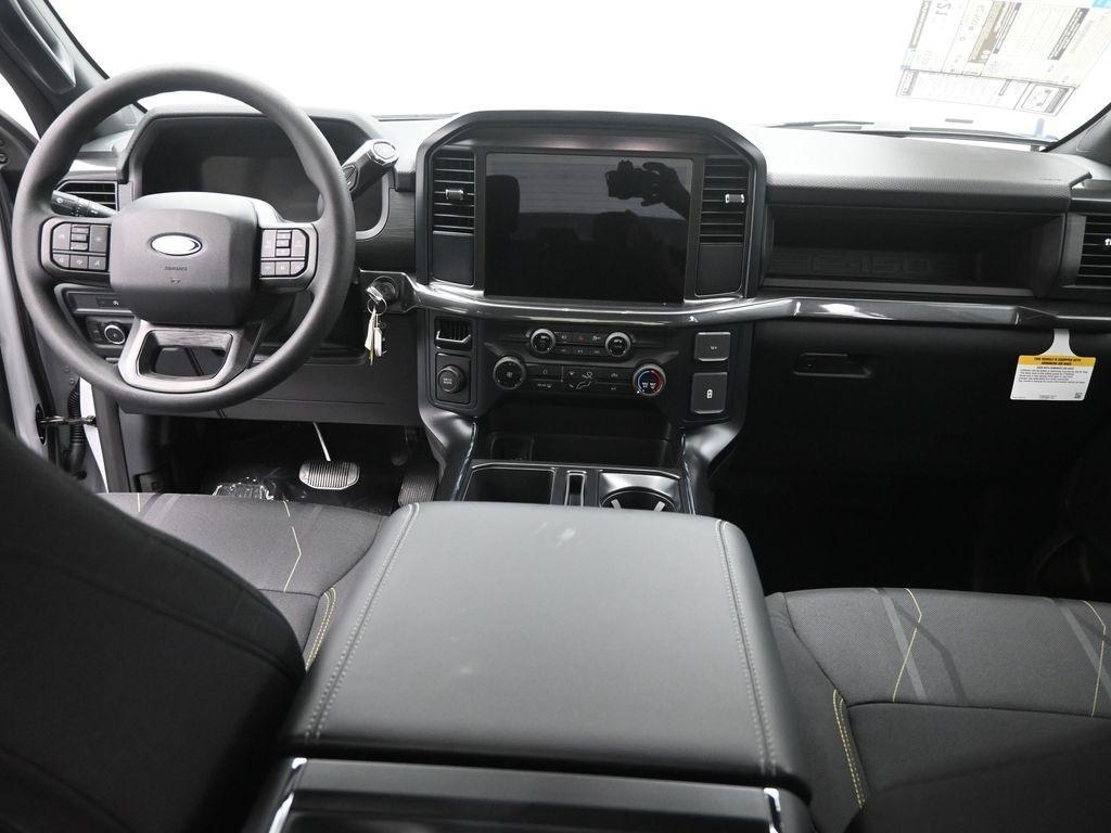 new 2025 Ford F-150 car, priced at $40,509