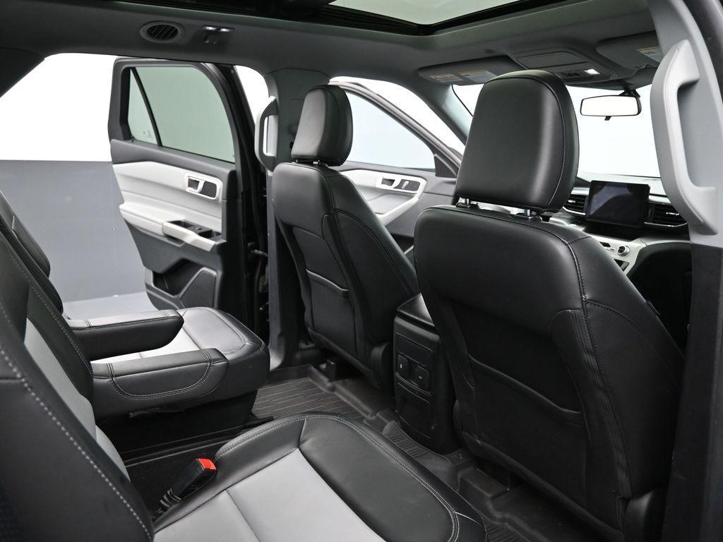 used 2022 Ford Explorer car, priced at $27,991
