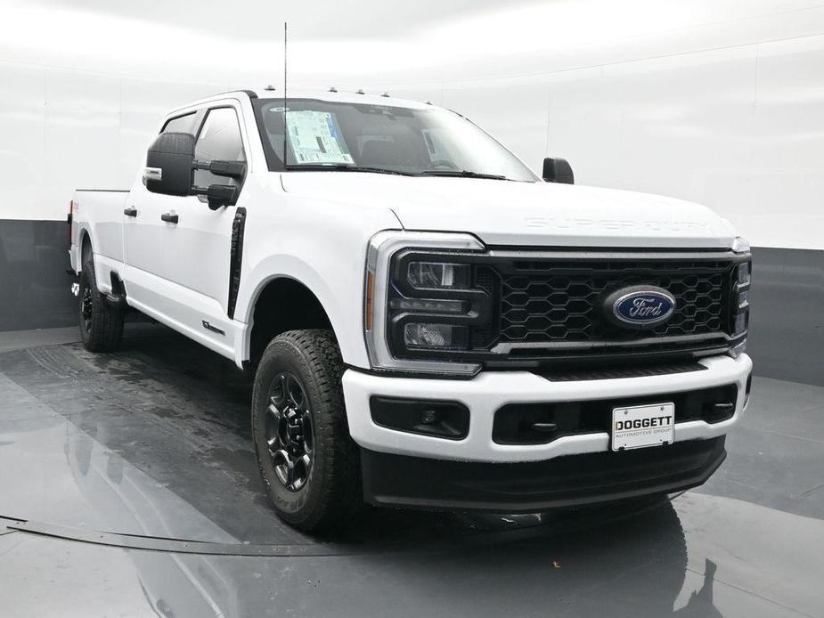 new 2024 Ford F-250 car, priced at $62,411