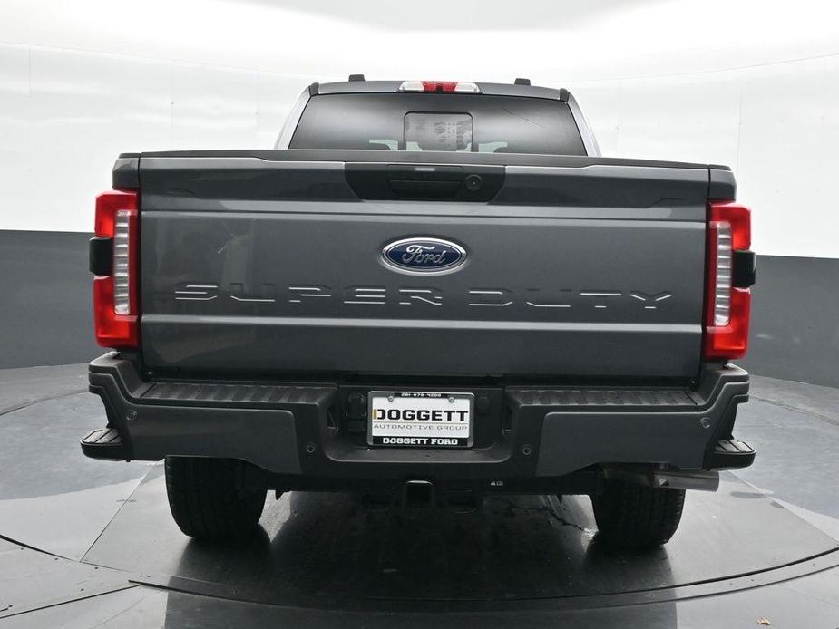 new 2024 Ford F-250 car, priced at $63,427