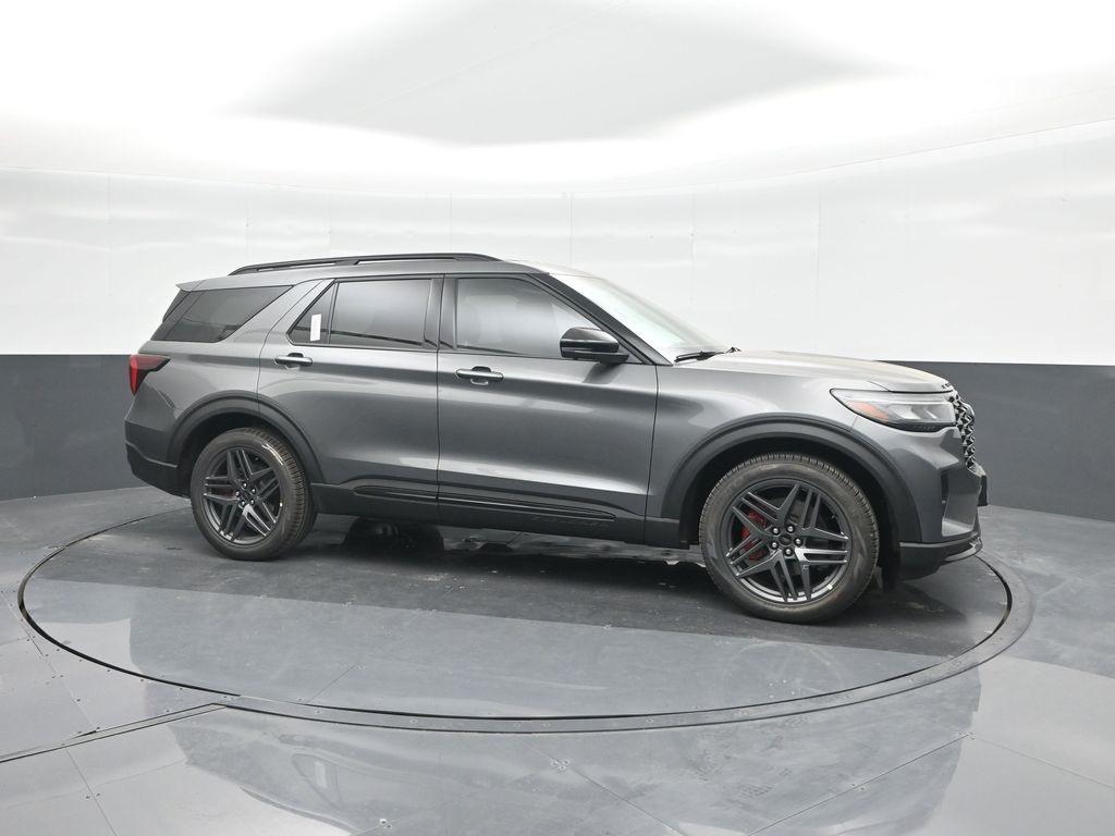 new 2025 Ford Explorer car, priced at $50,186