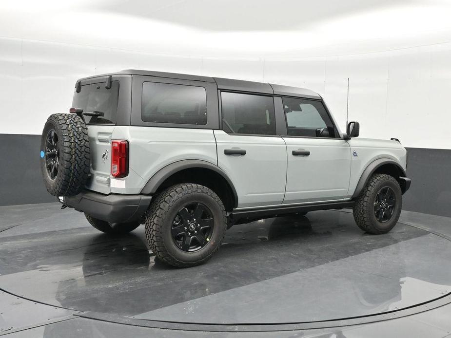 new 2024 Ford Bronco car, priced at $44,549