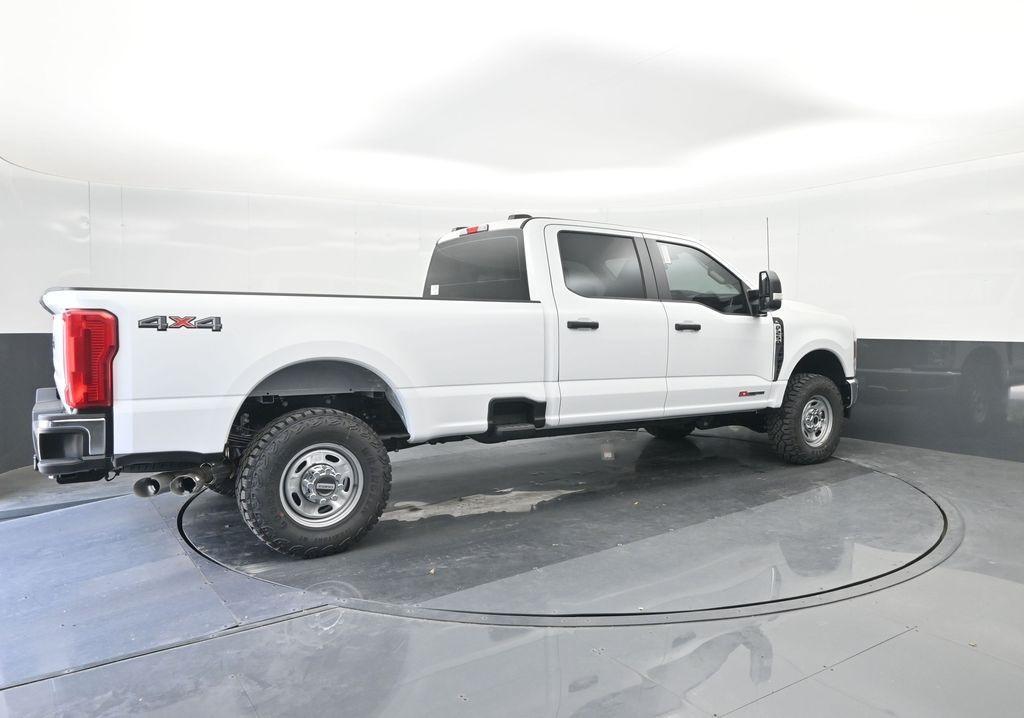 new 2025 Ford F-250 car, priced at $61,678