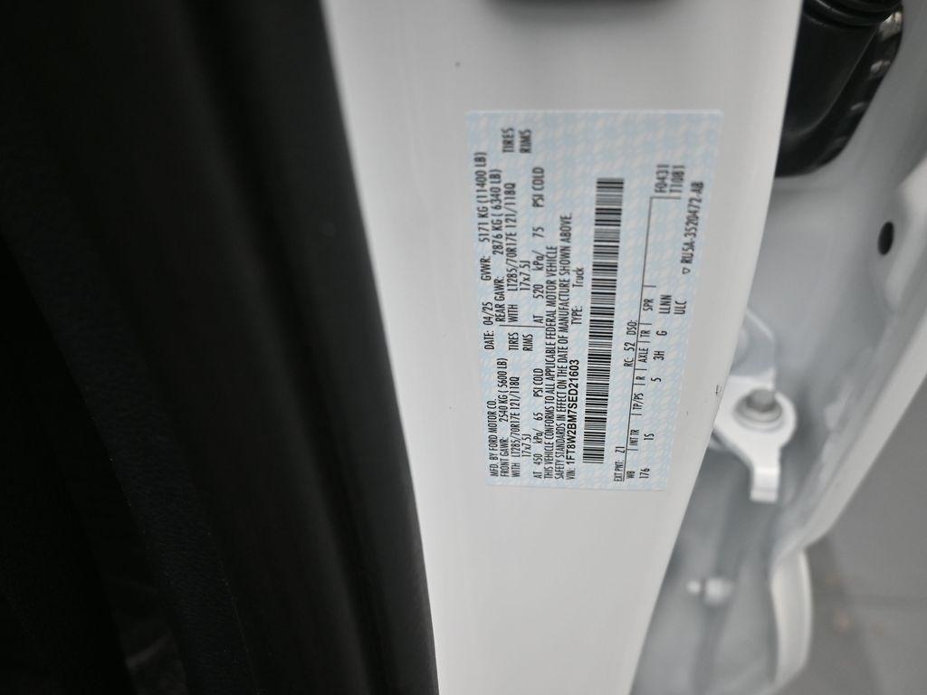 new 2025 Ford F-250 car, priced at $61,678