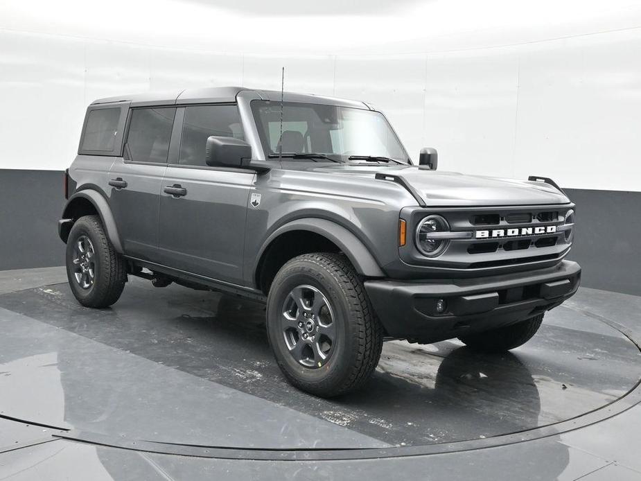 new 2024 Ford Bronco car, priced at $43,632