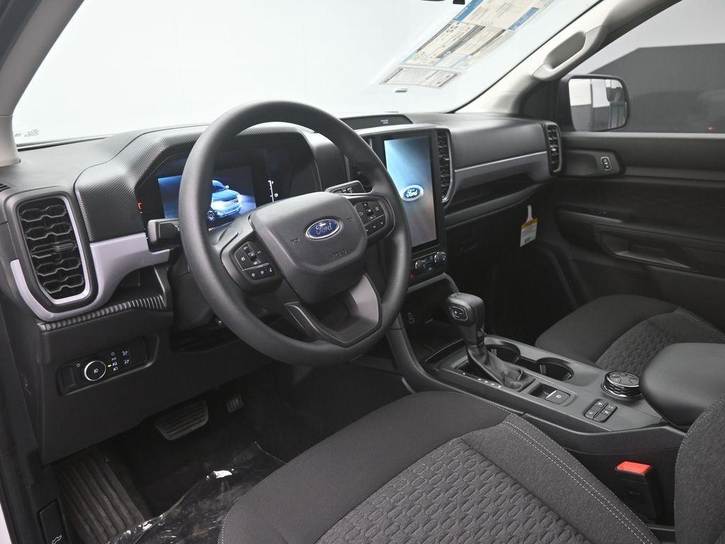 new 2025 Ford Ranger car, priced at $33,935