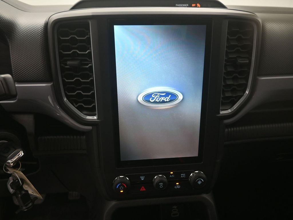 new 2025 Ford Ranger car, priced at $33,935