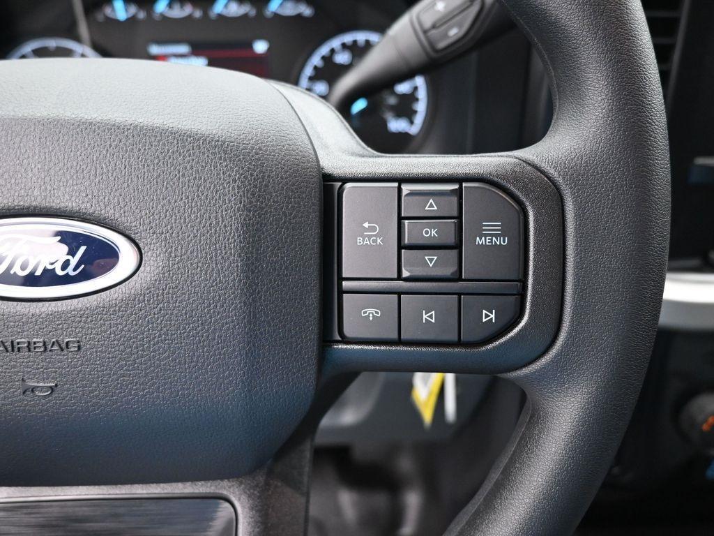 new 2025 Ford F-250 car, priced at $59,047