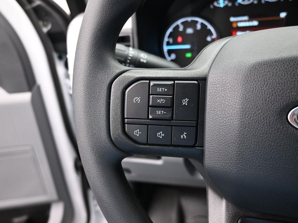 new 2025 Ford F-250 car, priced at $59,047