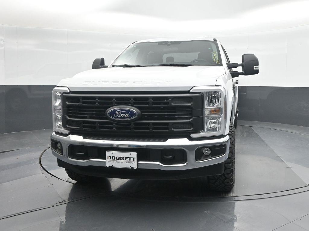new 2025 Ford F-250 car, priced at $59,047