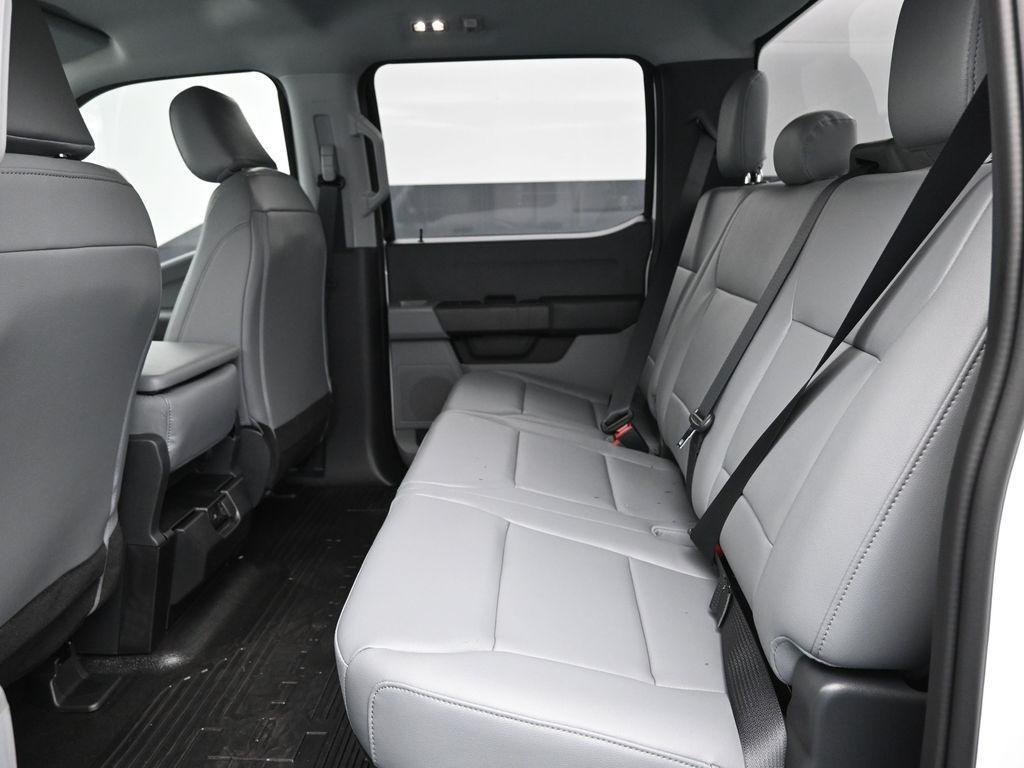 new 2025 Ford F-250 car, priced at $59,047