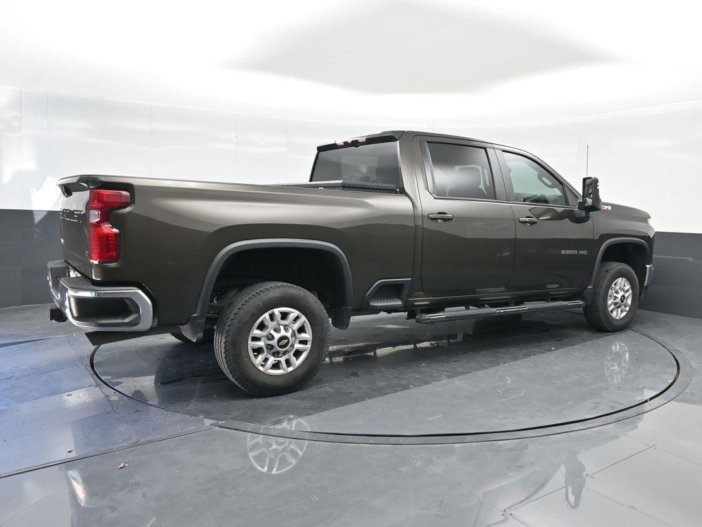 used 2022 Chevrolet Silverado 2500 car, priced at $43,993