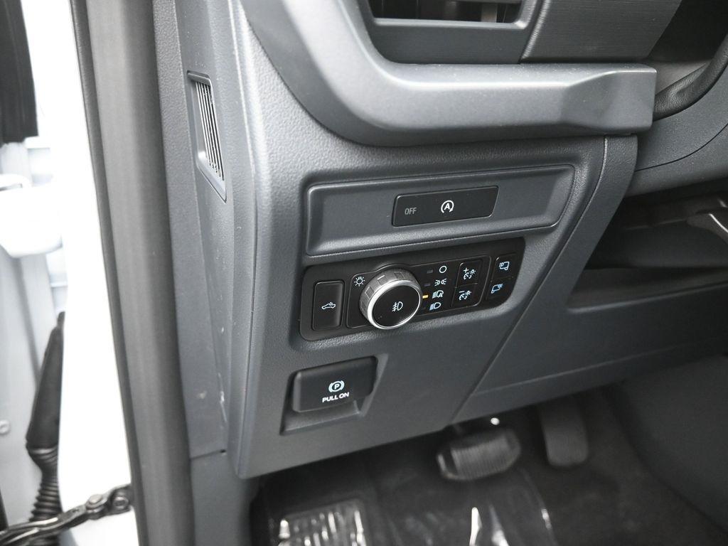 new 2025 Ford F-150 car, priced at $54,673