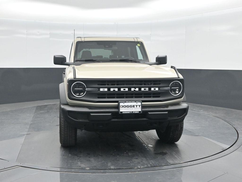 new 2025 Ford Bronco car, priced at $45,940