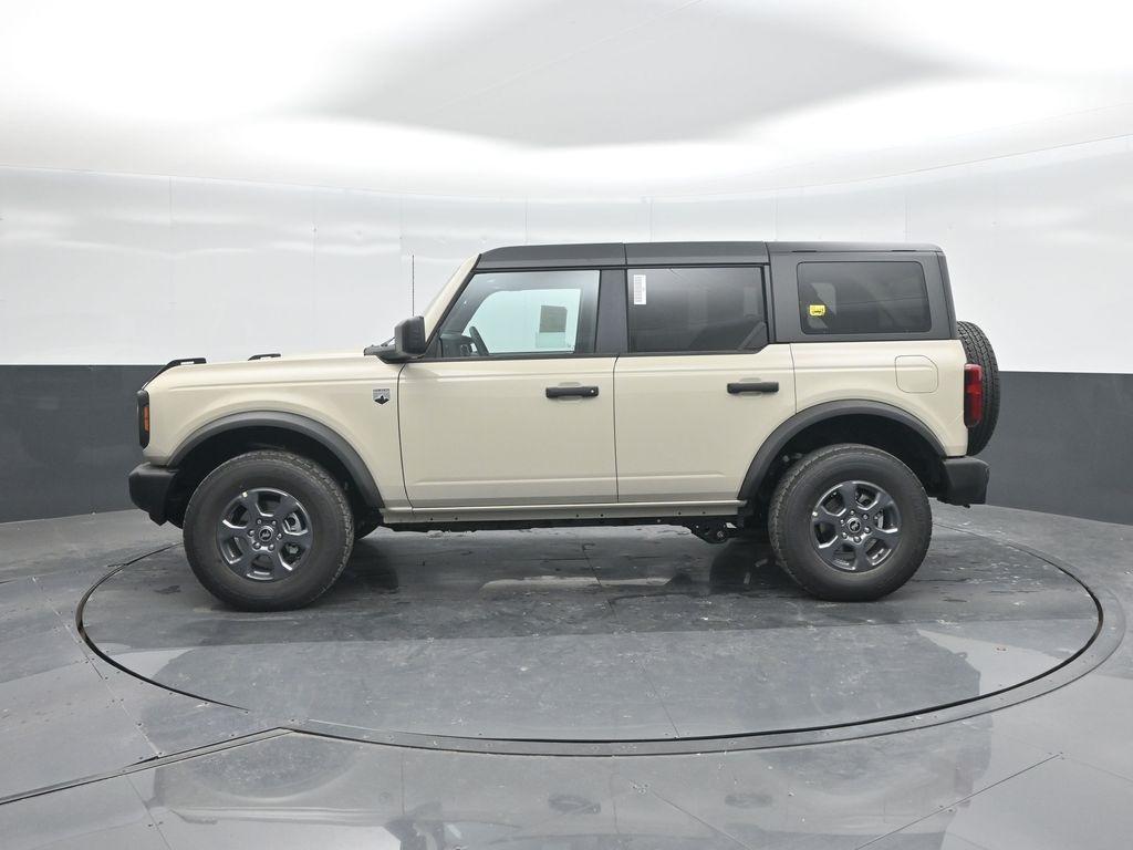new 2025 Ford Bronco car, priced at $45,940