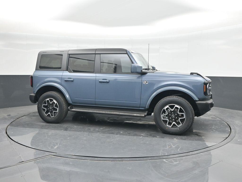 new 2025 Ford Bronco car, priced at $48,744