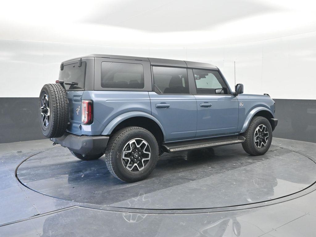 new 2025 Ford Bronco car, priced at $48,744