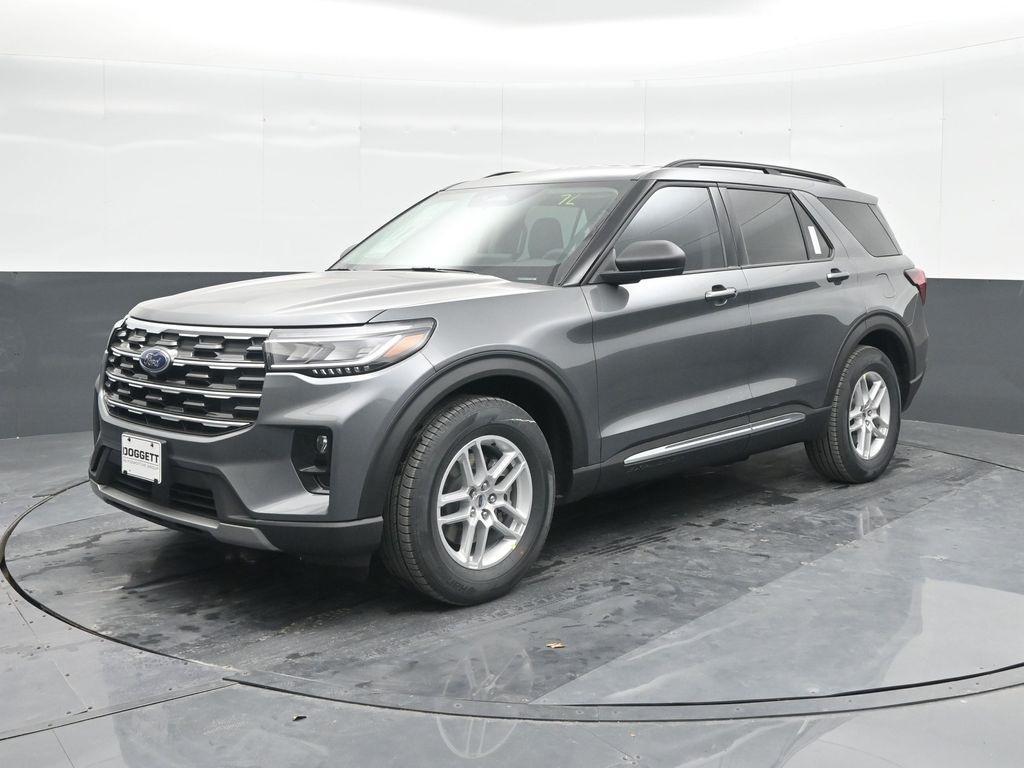 new 2025 Ford Explorer car, priced at $39,374