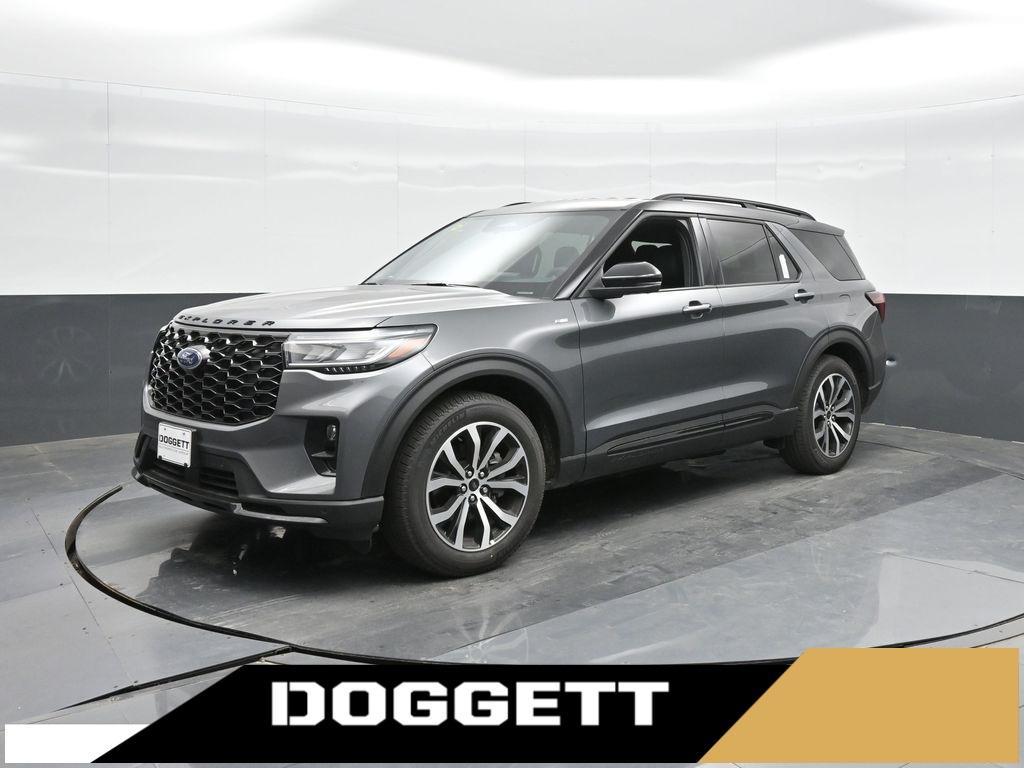 new 2025 Ford Explorer car, priced at $45,221