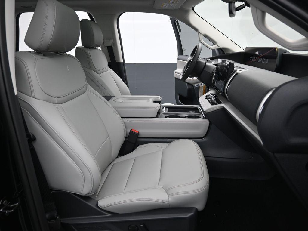 new 2025 Ford Expedition Max car, priced at $68,144