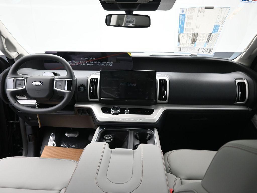 new 2025 Ford Expedition Max car, priced at $68,144