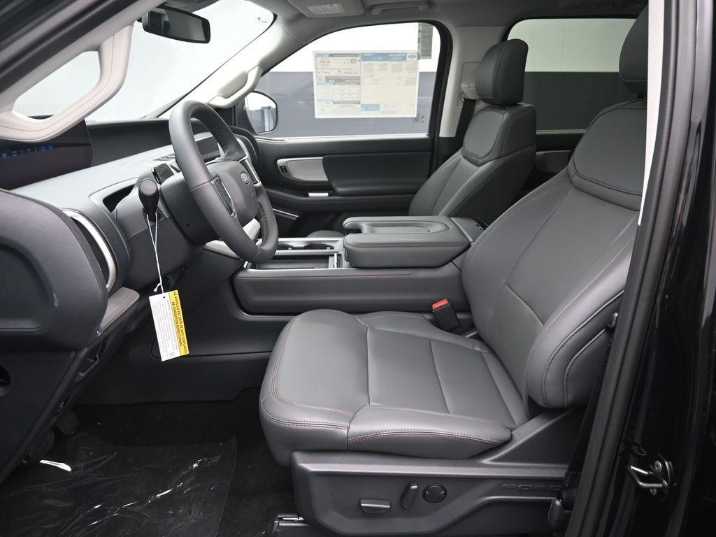new 2025 Ford Expedition car, priced at $64,991