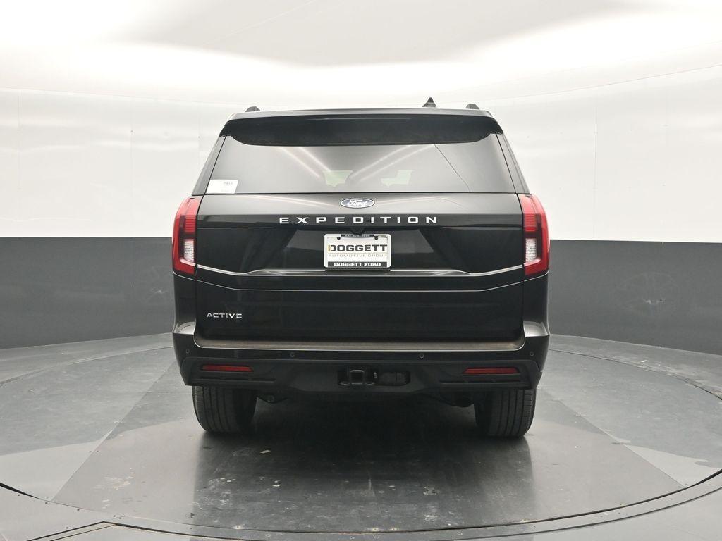 new 2025 Ford Expedition car, priced at $64,991
