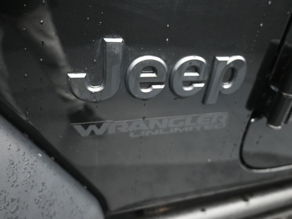 used 2022 Jeep Wrangler Unlimited car, priced at $36,294