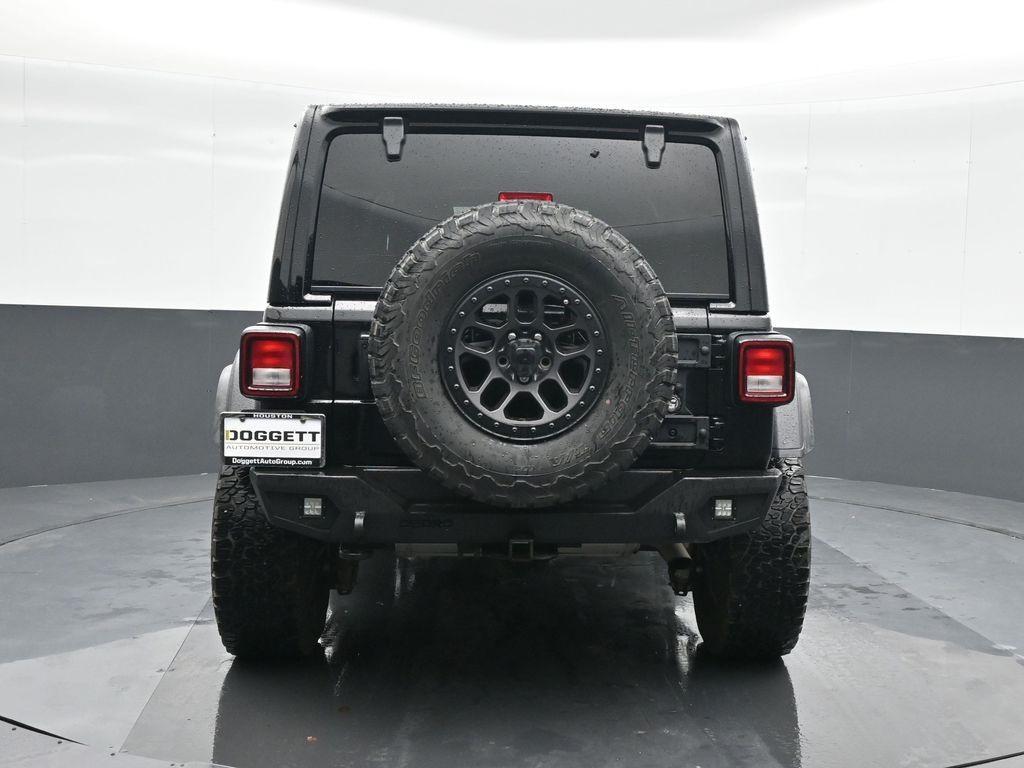 used 2022 Jeep Wrangler Unlimited car, priced at $36,294