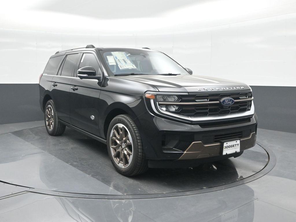 new 2025 Ford Expedition car, priced at $81,862